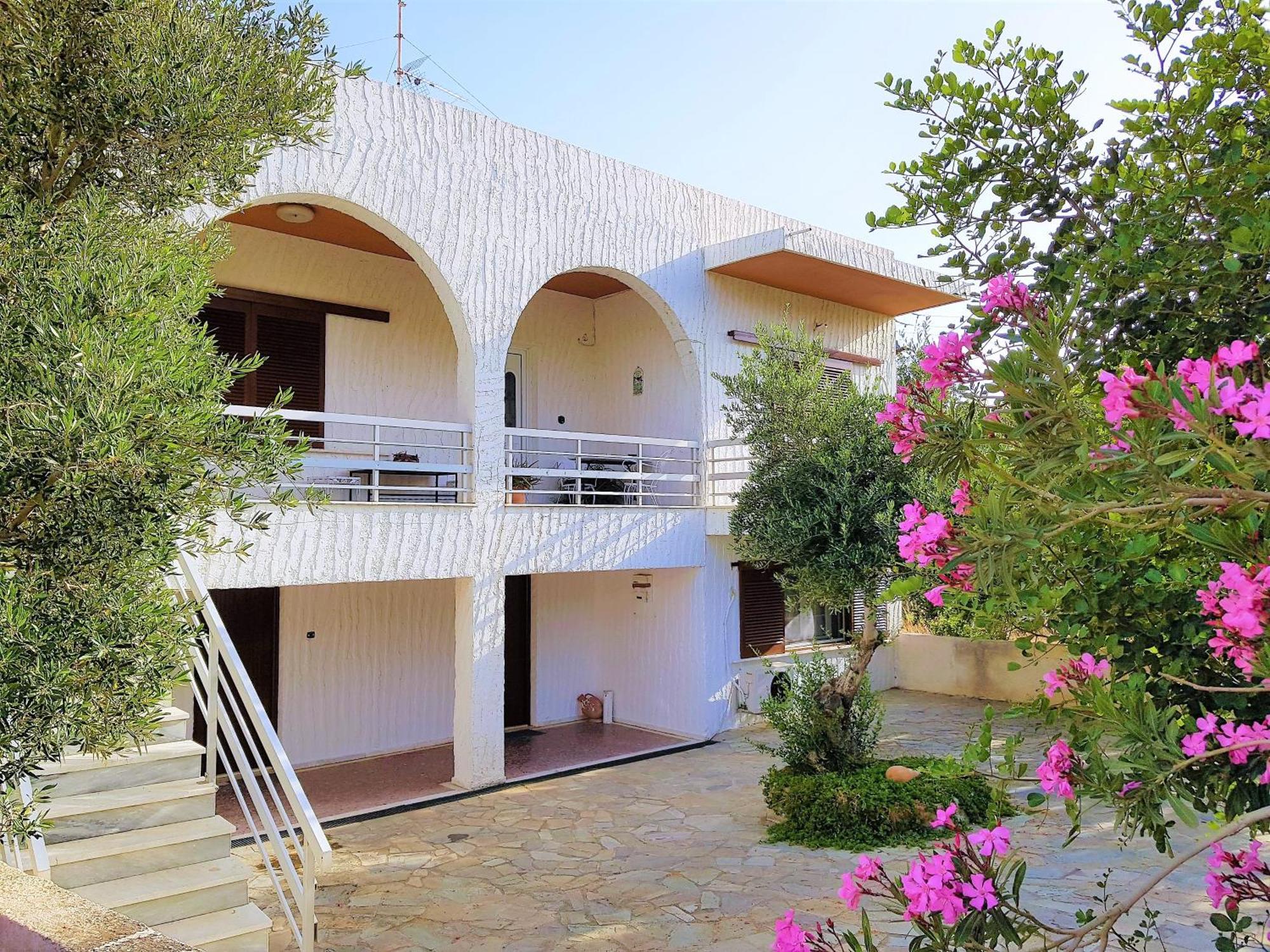 Апартаменты Gianna Seaside Кутсунари Экстерьер фото